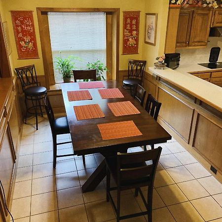 Homestay Карролтон Экстерьер фото